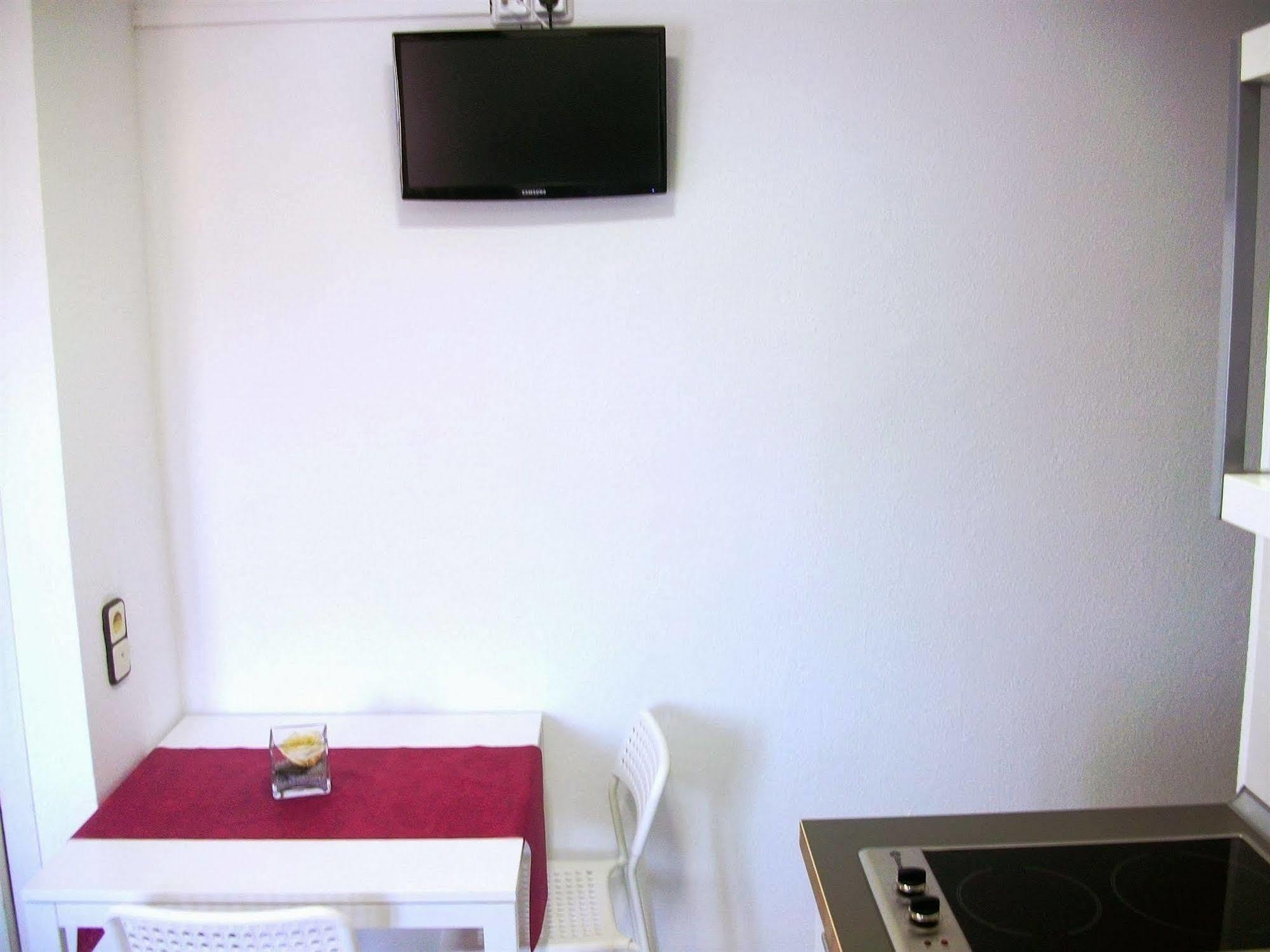 Apartamentos Ar Enjoy Bellavista โยเรตเดมาร์ ภายนอก รูปภาพ