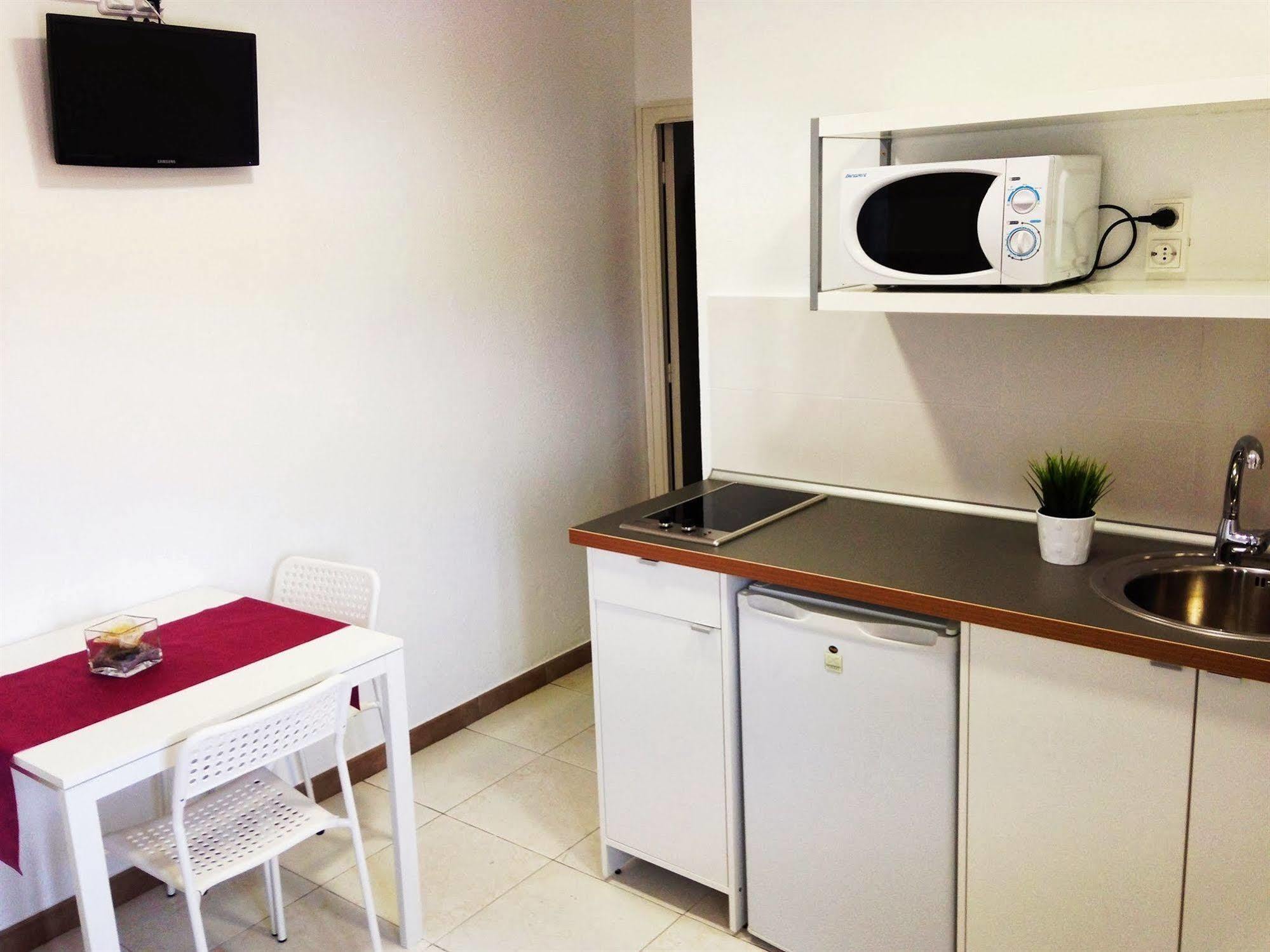 Apartamentos Ar Enjoy Bellavista โยเรตเดมาร์ ภายนอก รูปภาพ