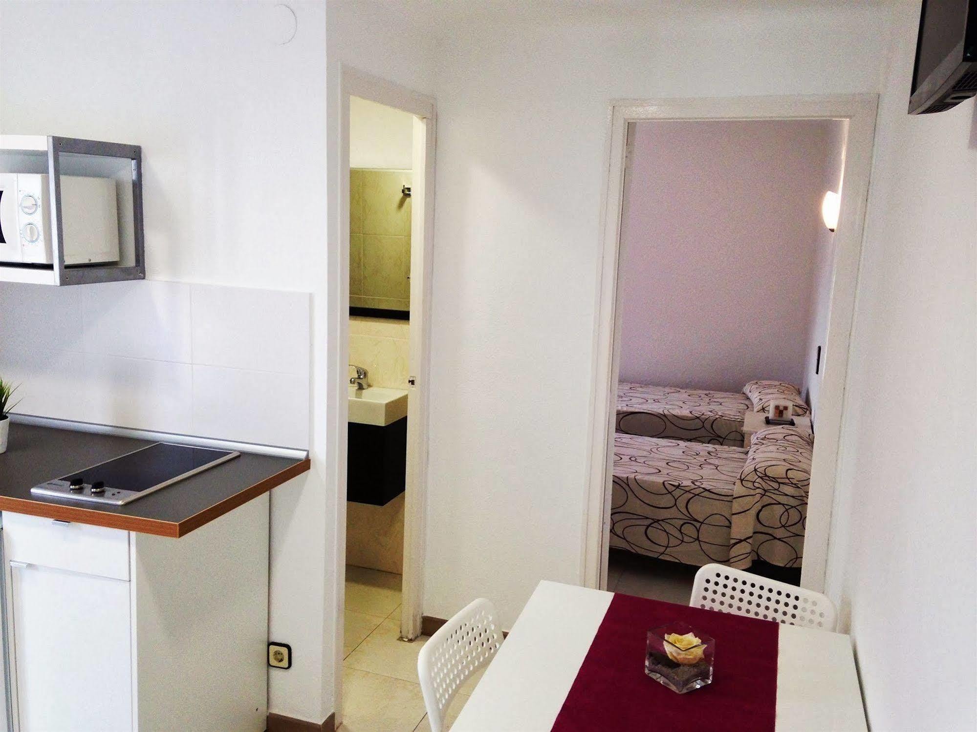 Apartamentos Ar Enjoy Bellavista โยเรตเดมาร์ ภายนอก รูปภาพ